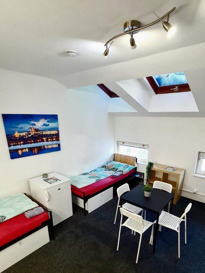 Thai Sun Hostel Prága Kültér fotó