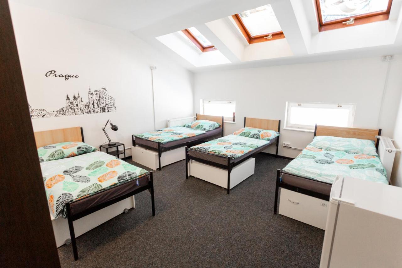 Thai Sun Hostel Prága Szoba fotó