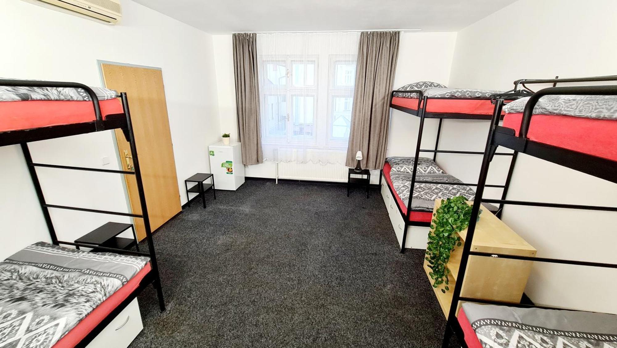 Thai Sun Hostel Prága Szoba fotó