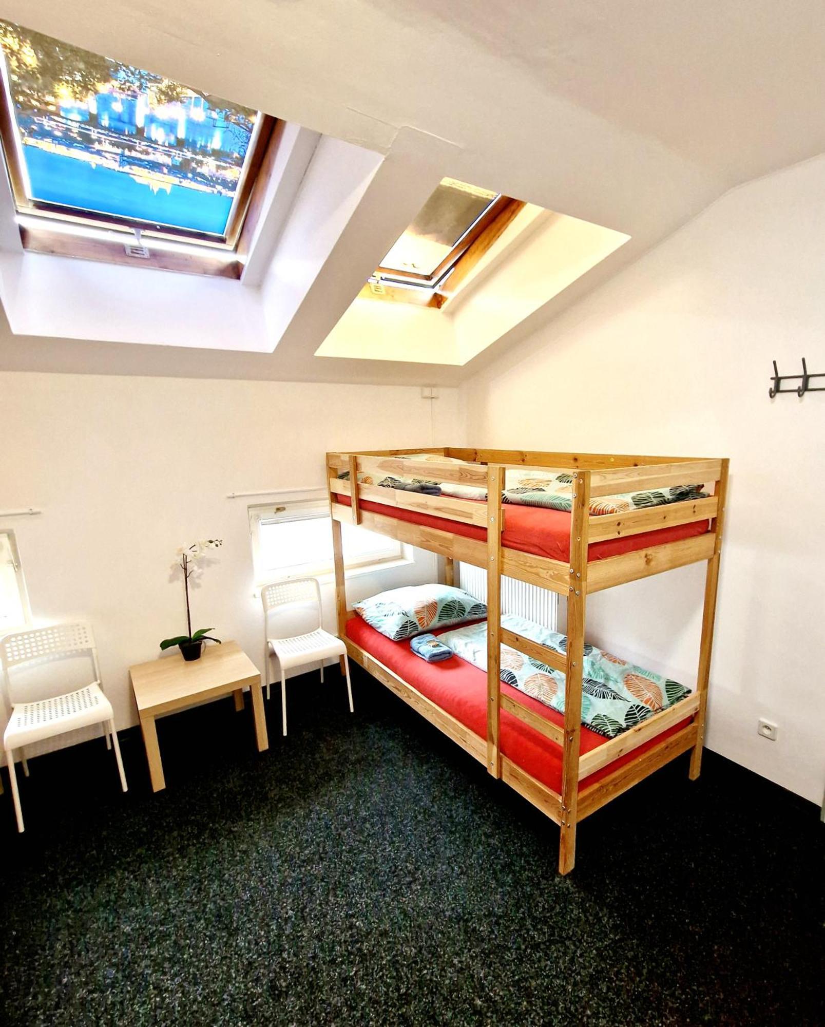 Thai Sun Hostel Prága Szoba fotó
